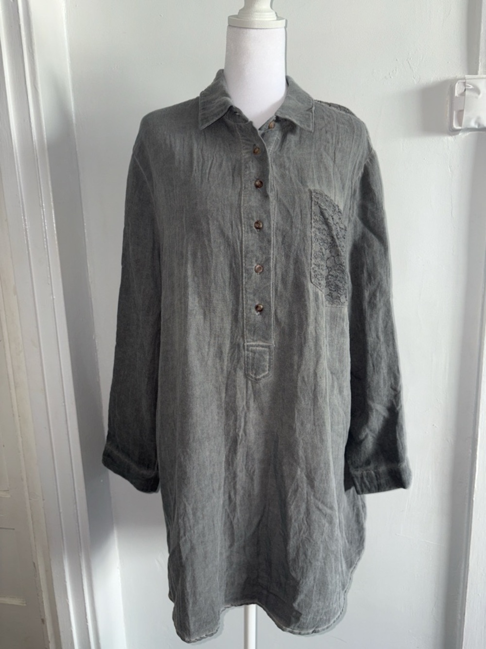 Umgee Gray Long Sleeve Casual Button Down Shirt